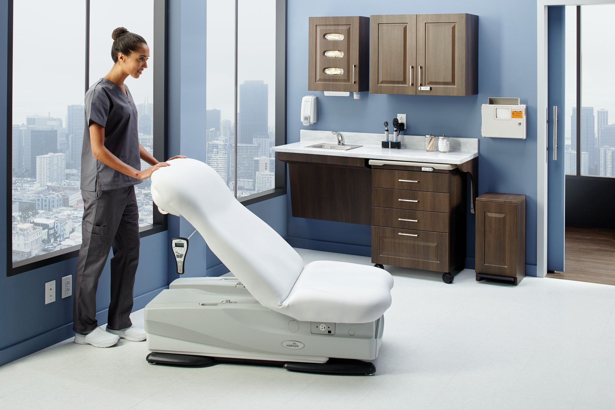 Midmark 626 Barrier Free Examination Chair