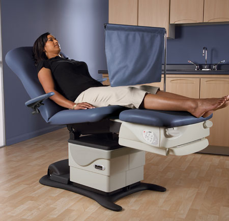 Midmark 647 Podiatry Chair