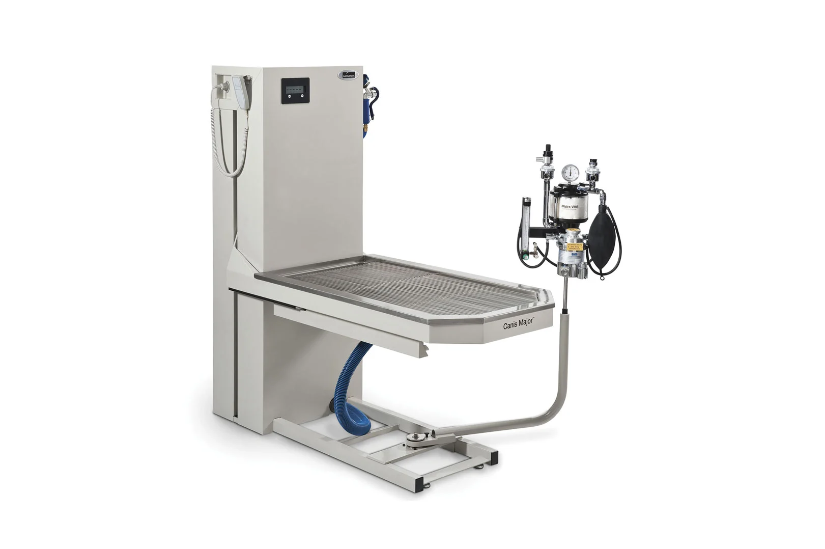 Midmark-VMS-and-VME2-with-Midmark-Wet-Lift-Table