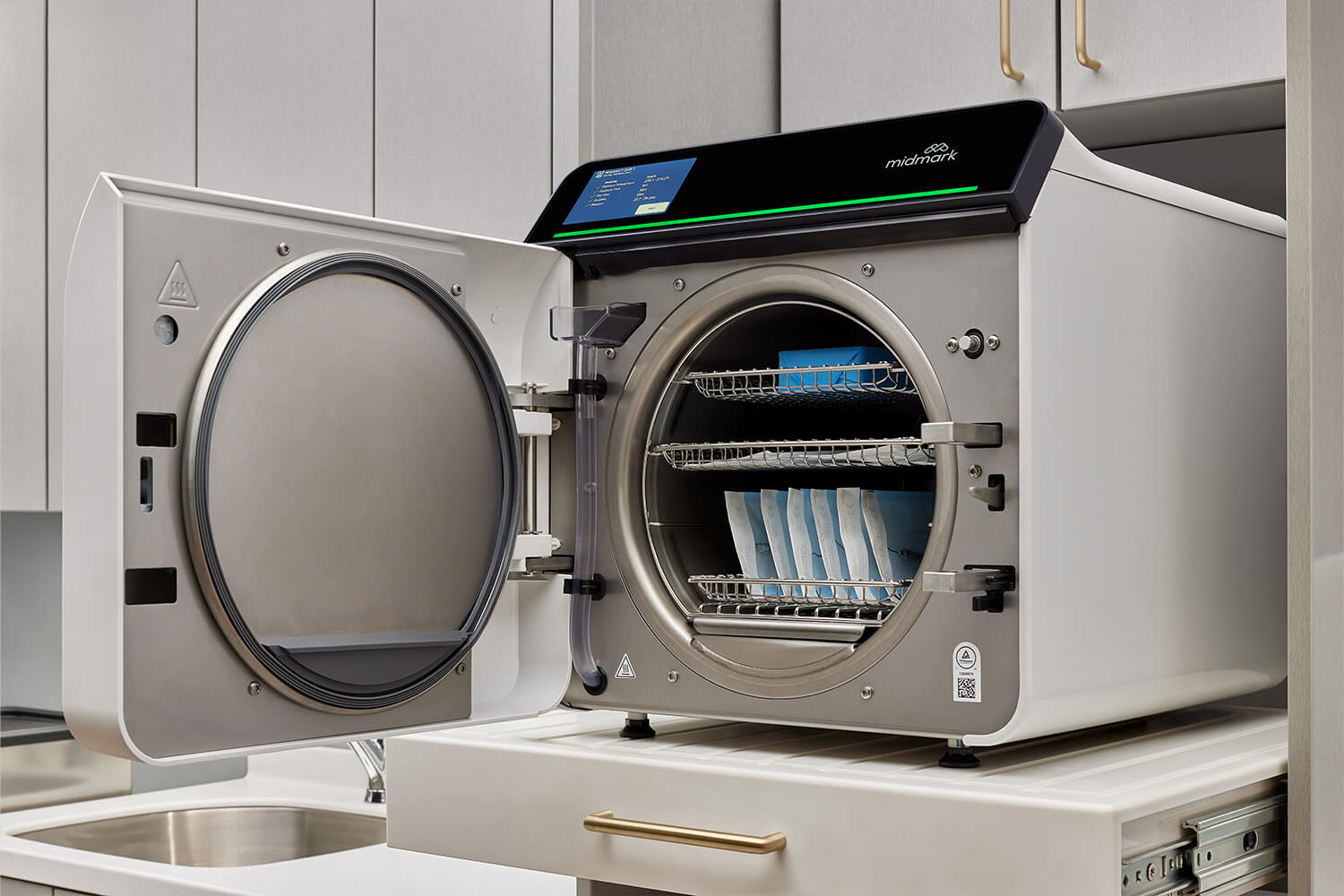 Proper Sterilizer Loading: Why It Matters for Steam Penetration, Airflow and Drying in Dental Practices