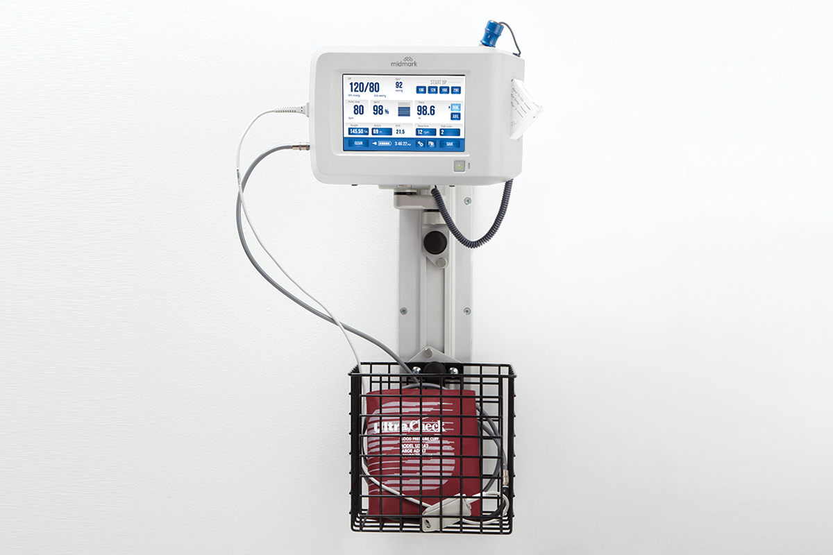 digital-vital-signs-device-wall-mount