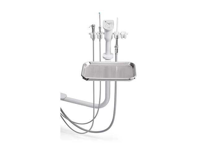 ProductPage-MidmarkDeliverySystem-img8-assistants-delivery-accessory-tray