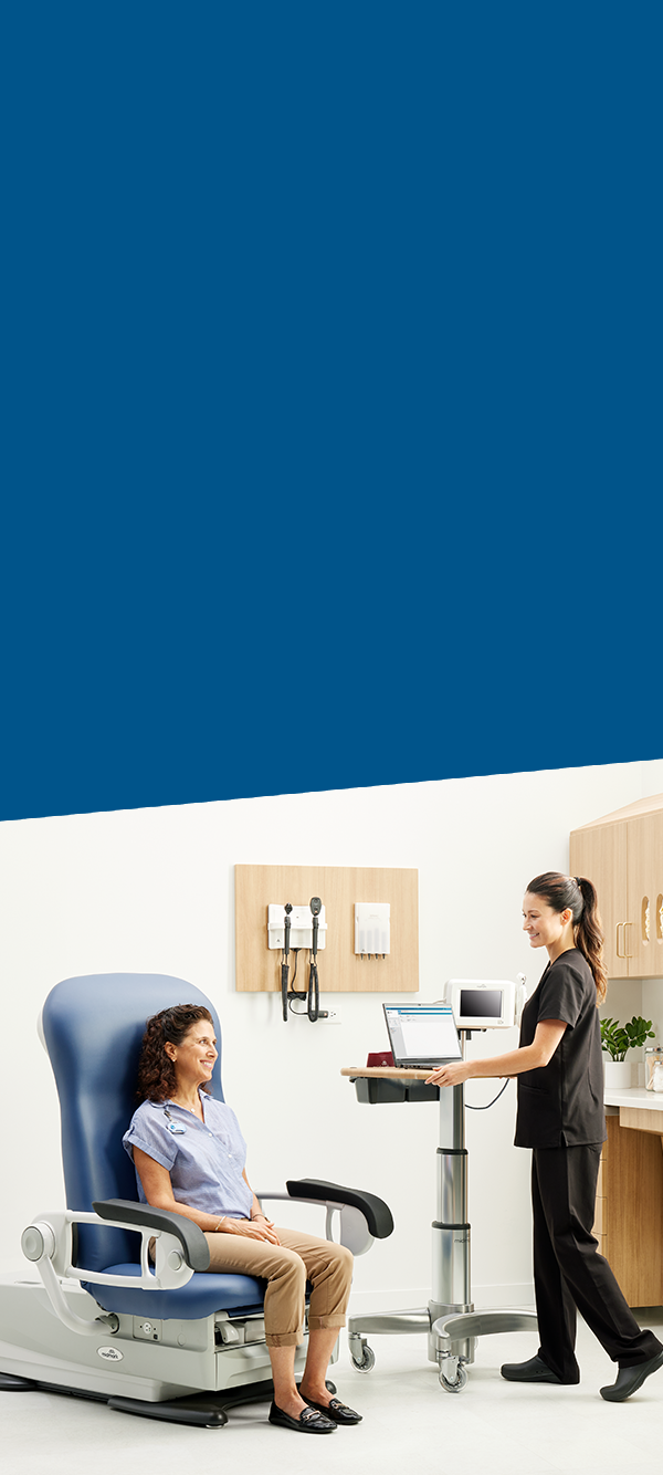MA talking with patient