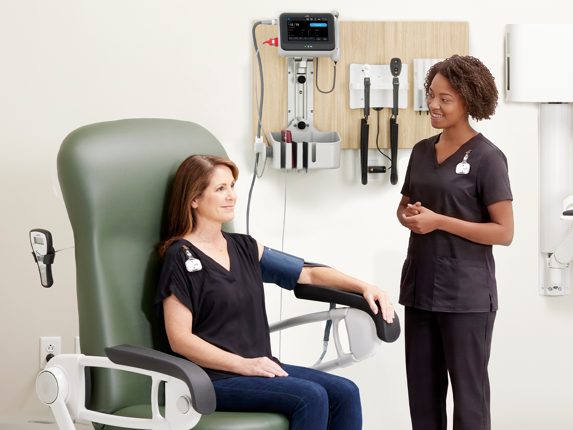 MA taking patients vitals, fully automated
