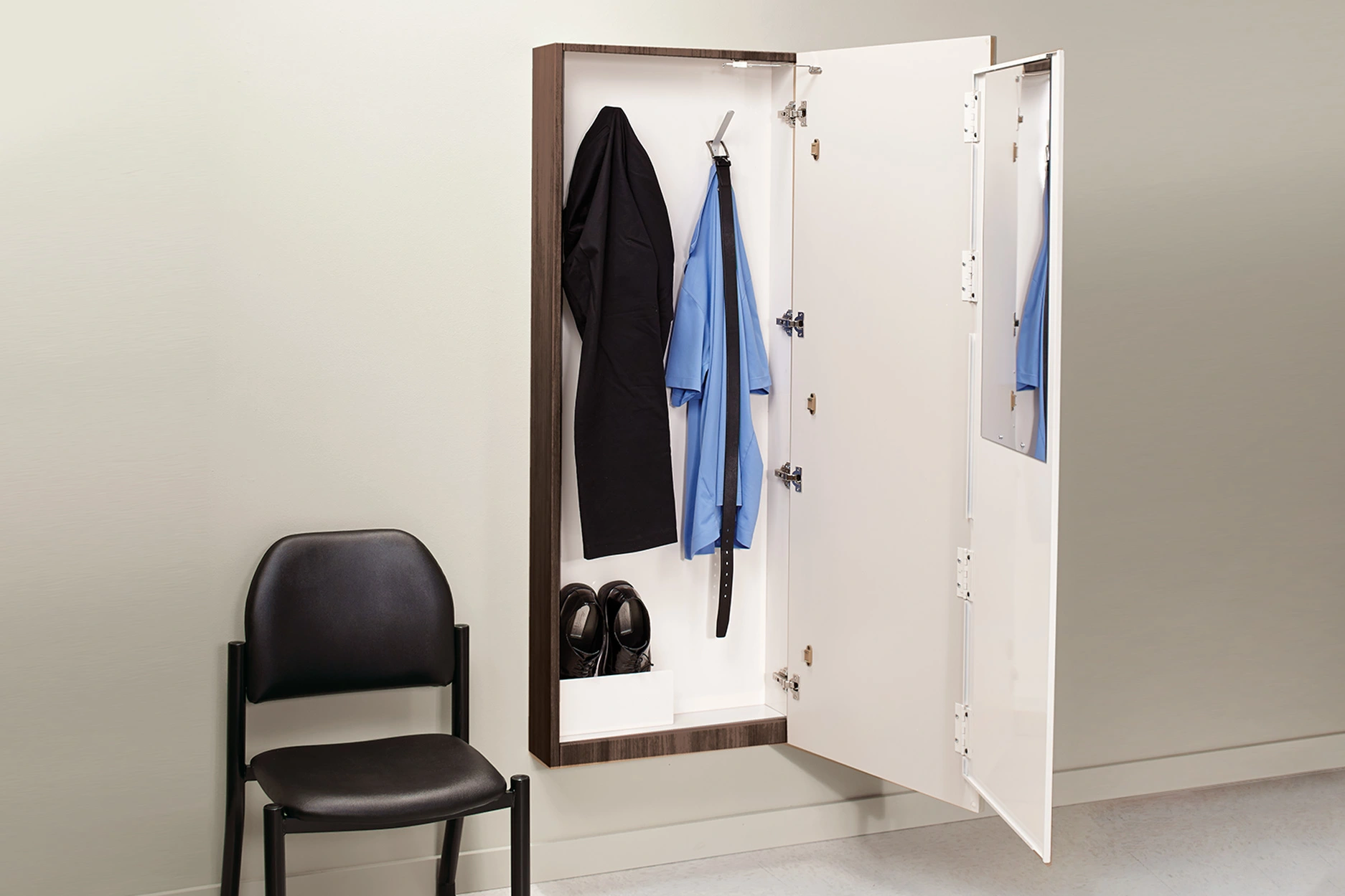 specialty-cabinets-4